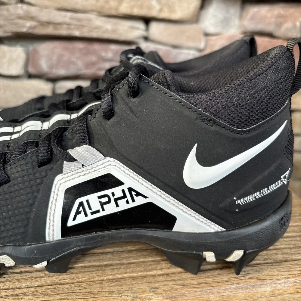 Nike Alpha Fastflex Youth Boys Football Cleats 4Y Black White CV0581-001 - Picture 5 of 12